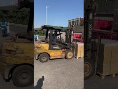 엔진은 장비를 재건합니다