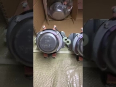 엔진은 장비를 재건합니다