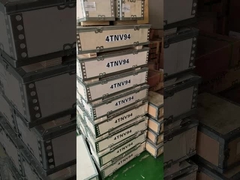 엔진은 장비를 재건합니다